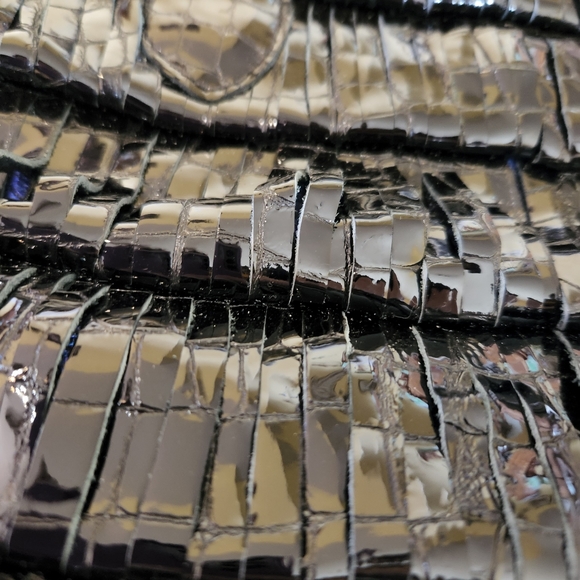 Chaos black leather slit pattern purse optional crossbody strap. NWT - Picture 8 of 10